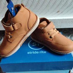 Size 5M/ Stride Rite Quinn Honey Tan Leather Uppers Toddler