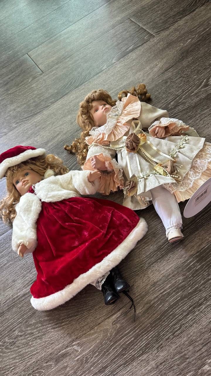 Fiber Craft Antique Dolls