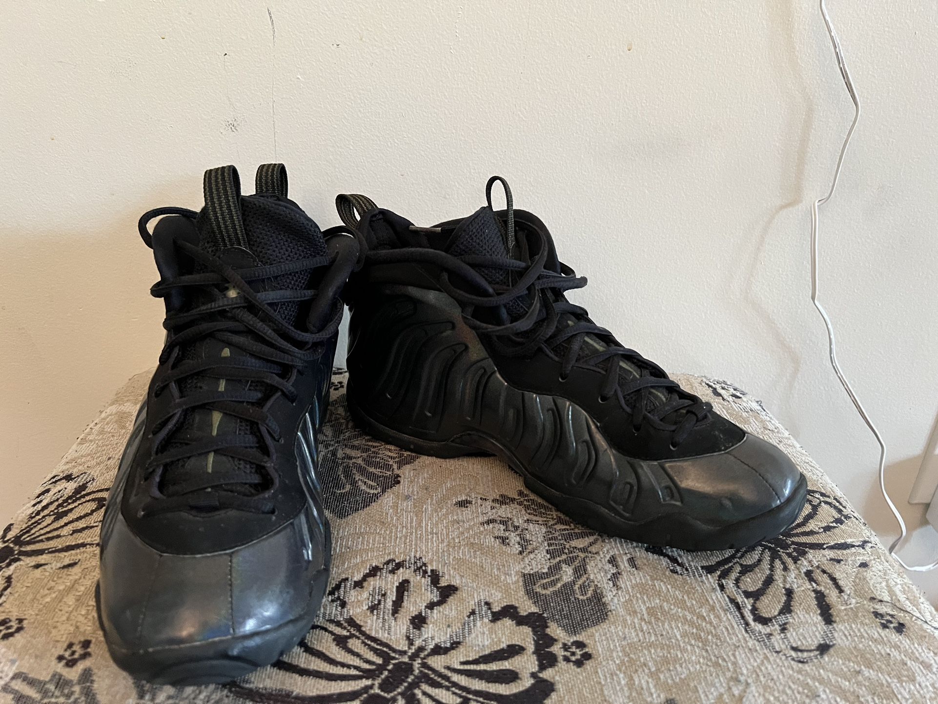 Nike Air Foamposite One Hologram 6.5