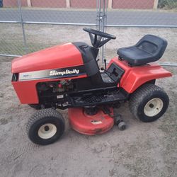 Lawn Tractor 