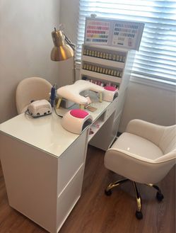 Nail tech table manicure table with storage