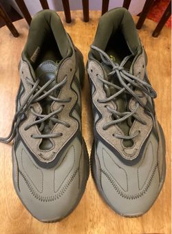 Adiprene lightweight rubber outsole for grip size 11 men  army green