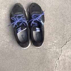 Running Shoes