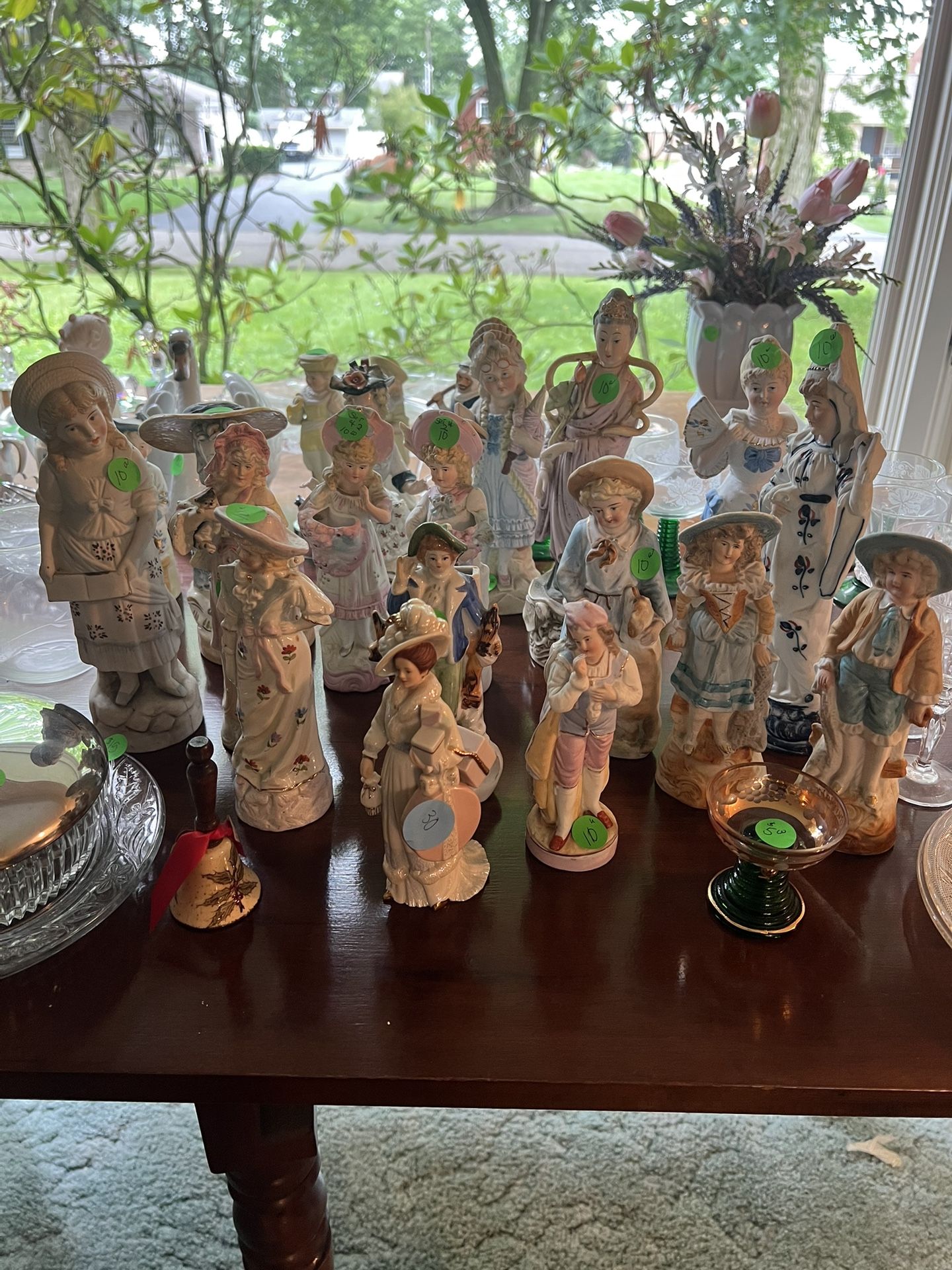 Ceramic Figurines 