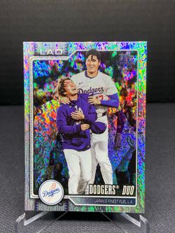 2026 Topps Series 1 Dodgers Duo Shohei Ohtani Yoshinobu Yamamoto Sand Glitter