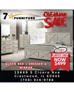 Queen, bed, dresser, and mirror