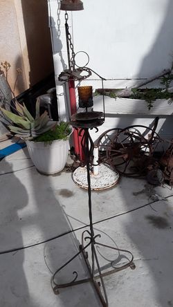 Candle holder