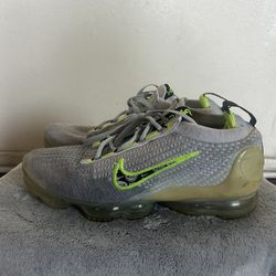 NIKE VAPOR MAX