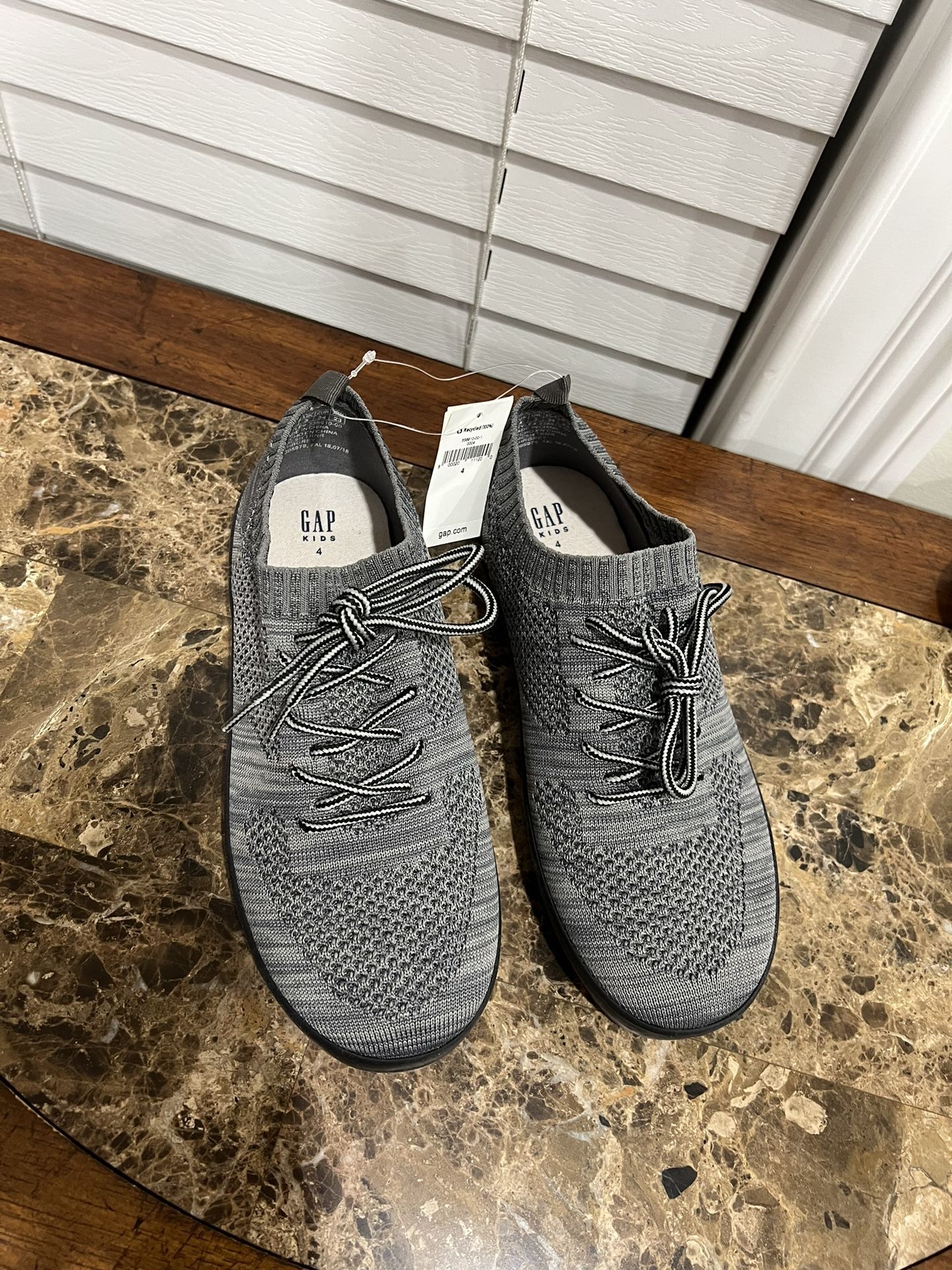 Brand New Gap Boys Shoes