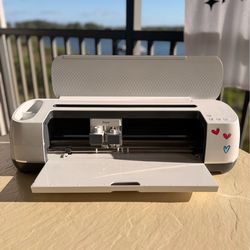 Cricut cutter