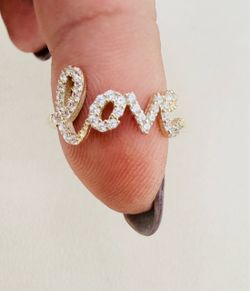 10k solid gold women’s ring ❤️ Dainty love ring Size 6.75 - Please inquire about other sizes ❤️ White stones white cubic zirconia  SKU 05916  ❤️ Anill
