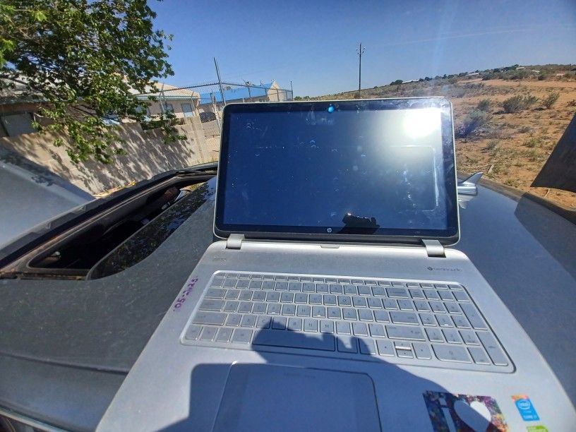 Laptop