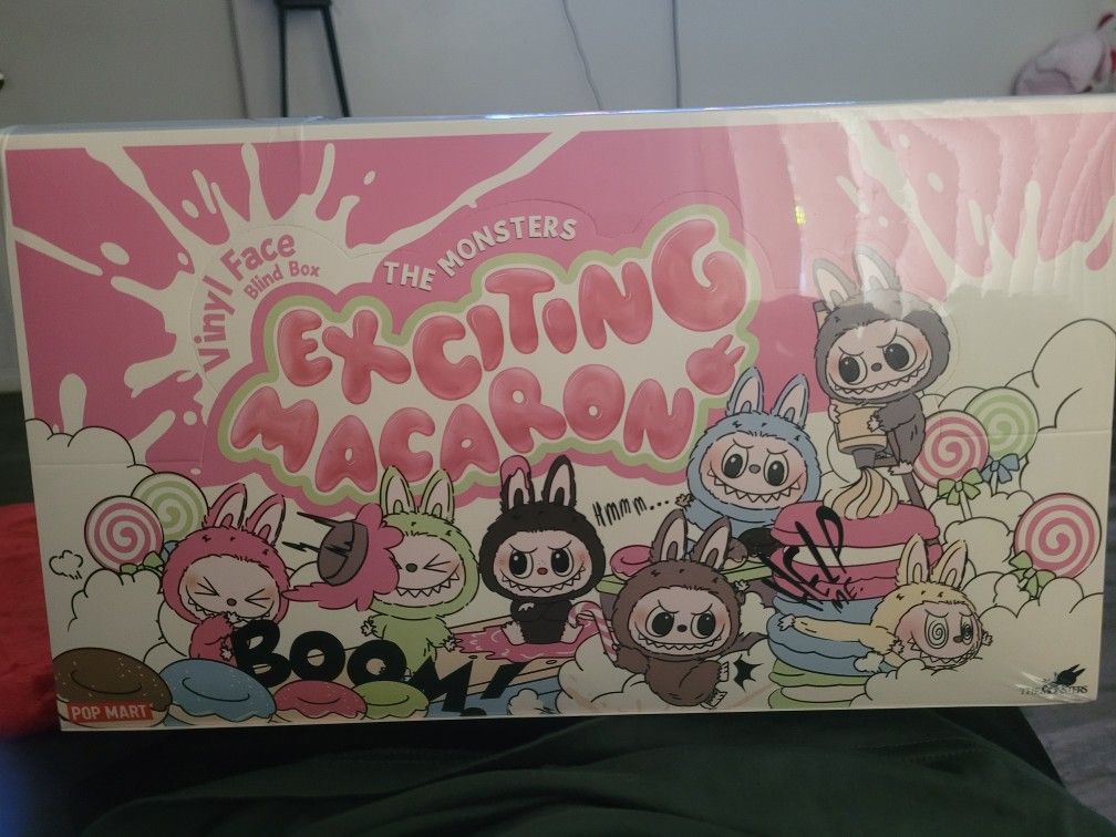 The Monsters Macaroons