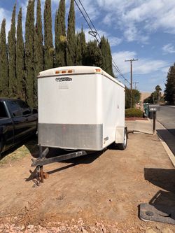 4x8 enclosed trailer