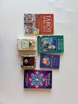 Book bundle *tarot reading and cards and palm reading and spirituality etc