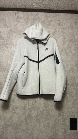 Nike tech