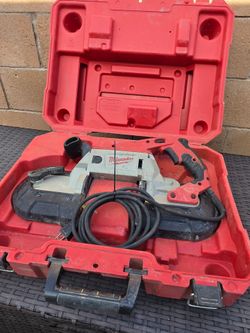 Milwaukee Bandsaw