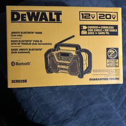 DEWALT Bluetooth Radio 