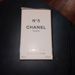 Chanel  Perfume