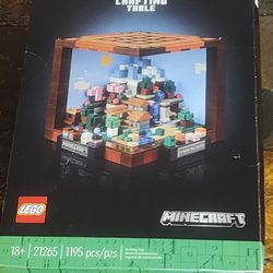Lego  Minecraft Crafting Table New