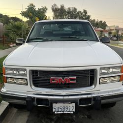 1997 GMC 3500 Regular Cab & Chassis