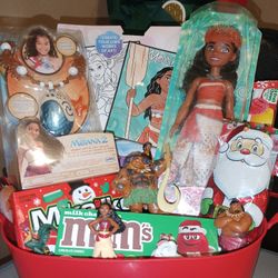 Moana Gift Basket 