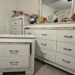 Dresser, Chest And Night Stand 