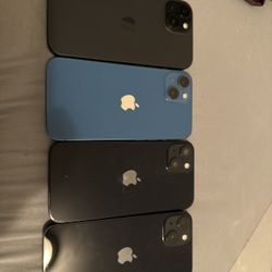 3x iPhone 13 128GB 1x iPhone 15 128