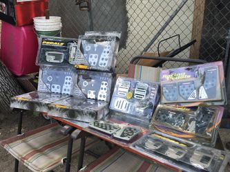 Set de pedales para carros estandars y automáticos diferentes precios