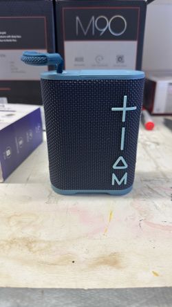 Wireless Earbuds Bluetooth Speaker- New