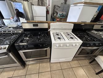Stoves Available (delivery+install Available) 