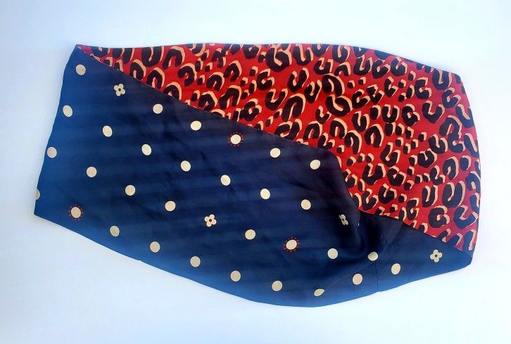 LOUIS VUITTON Silk Leopard Print Snood Head Scarf Red