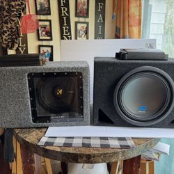 Great Car audio subwoofer setups Alpine and Kicker 