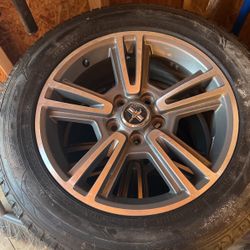 Mustang 17 Inch Rims With Good Tires