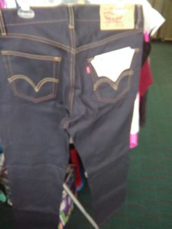 Levis original size 36W32L new never use