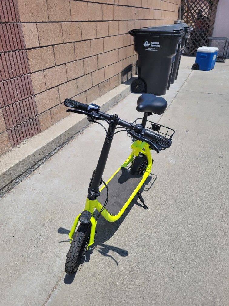 Electric Scooter