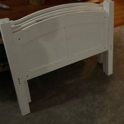 Free Kids twin White Bunk Bed 