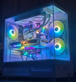 Custom Gaming PC (Intel Core i5 + 9060XT 16GB)
