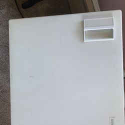 Mini Fridge 40$