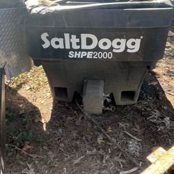 Salt, Dog Salt Spreader