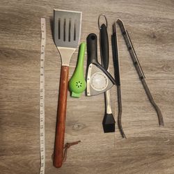 William Sonoma & other kitchen tools grilling cookout summer