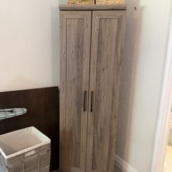Sauder Cabinet
