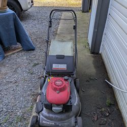 Honda mower
