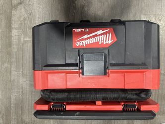 M18 FUEL PACKOUT 18-Volt Lithium-Ion Cordless 2.5 Gal. Wet/Dry Vacuum