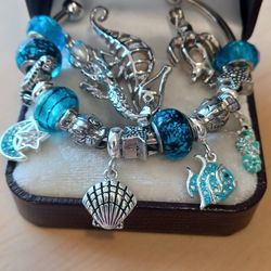 Beautiful Ocean Theme Charm Bracelet With Additional Pendants