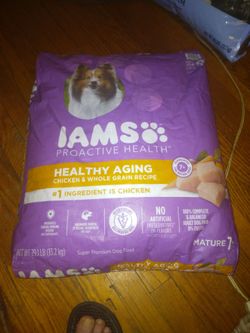 Click to play video

Hover over image to zoom in

+5 more

IAMS™ Proactive Health Senior Dry Dog Food - Healthy Aging, Chicken & Whole Grains