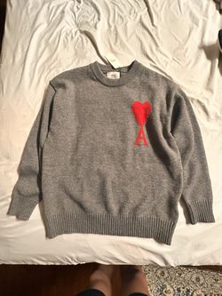 Ami Paris Sweater