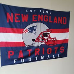 Patriots Flag And Bluetooth Speaker 