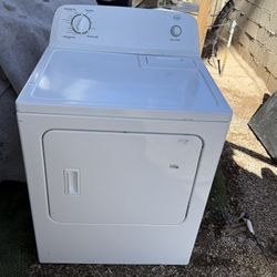 Dryer Electric Roper He Works Perfectly