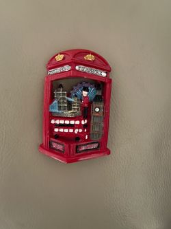 London Telephone Box Souvenir Fridge Magnet